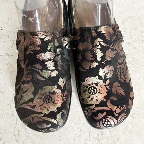 💐 Alegria Comfort Shoes Euro 38 Black Gold Floral Clogs Excellent Fun! 7 7.5 8 - Picture 4 of 16
